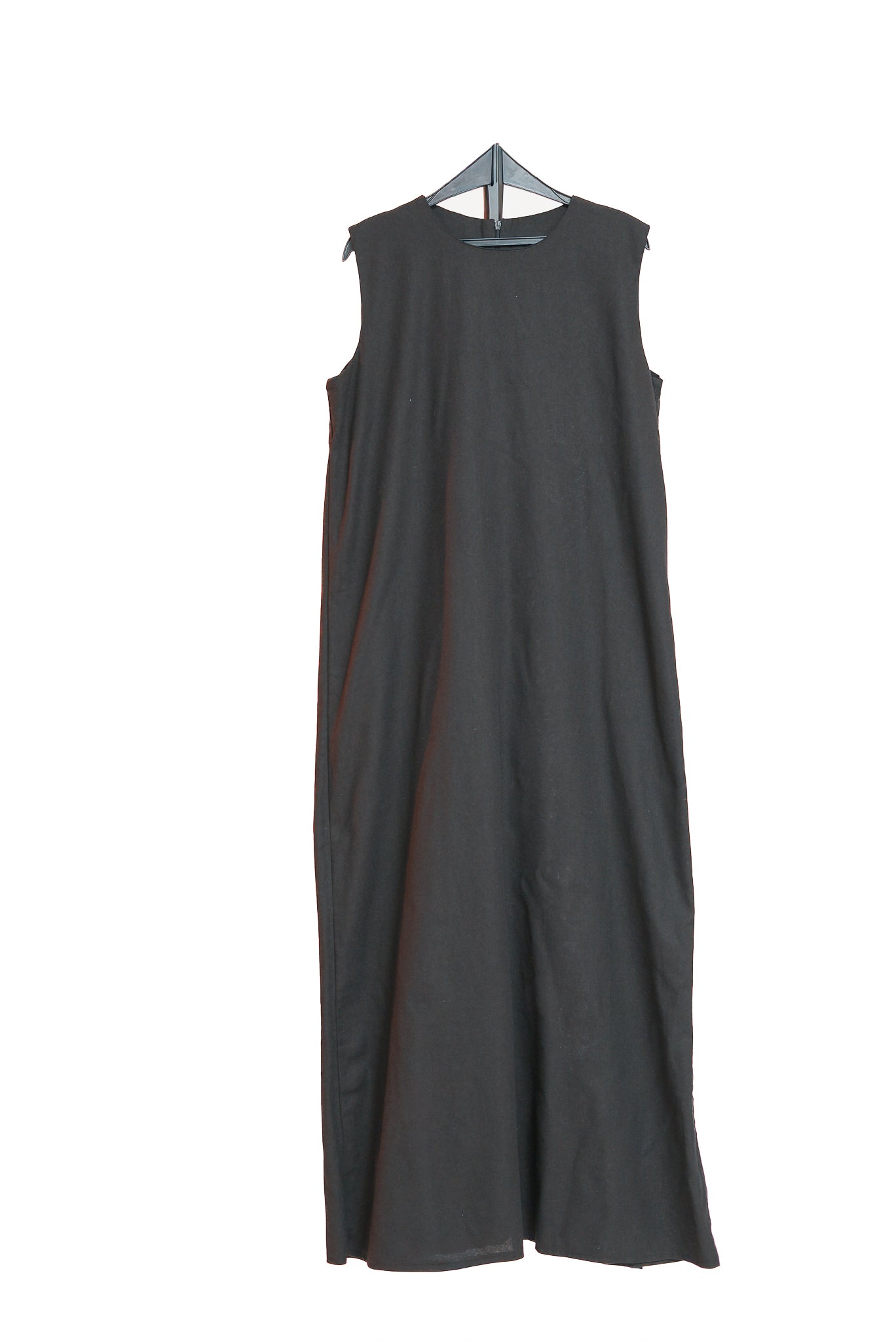 Sleeveless Basic Dress